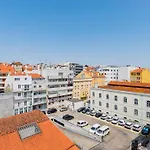 3br @ Almirante Reis Лісабон