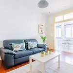 Apartamento 3br @ Almirante Reis *