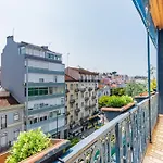 Apartamento 3br @ Almirante Reis