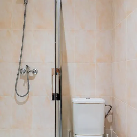 Апартаменти Almirante With 3 Bedrooms Лісабон