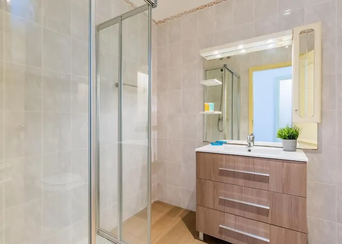 Almirante With 3 Bedrooms 公寓