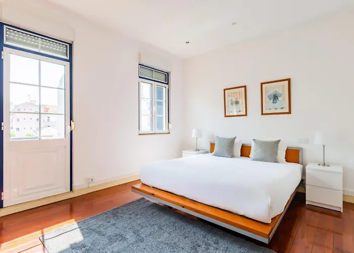 Almirante With 3 Bedrooms * Lisboa