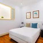 3br @ Almirante Reis Апартаменты *