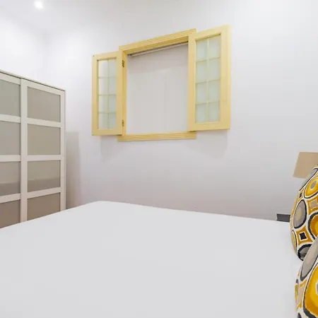 3br @ Almirante Reis Апартаменты