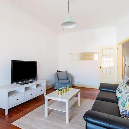 3br @ Almirante Reis * Lissabon